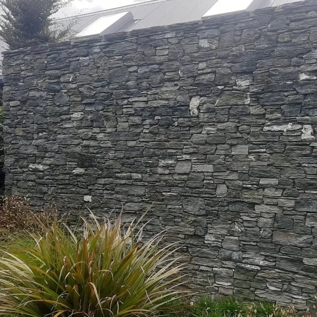 efflorescence-removal background